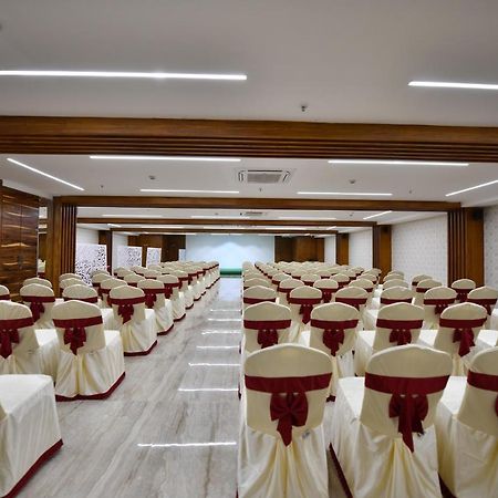 Hotel Urban Delight Managed By Cannychoice Vijayawāda Dış mekan fotoğraf