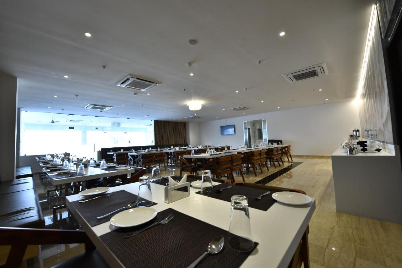 Hotel Urban Delight Managed By Cannychoice Vijayawāda Dış mekan fotoğraf