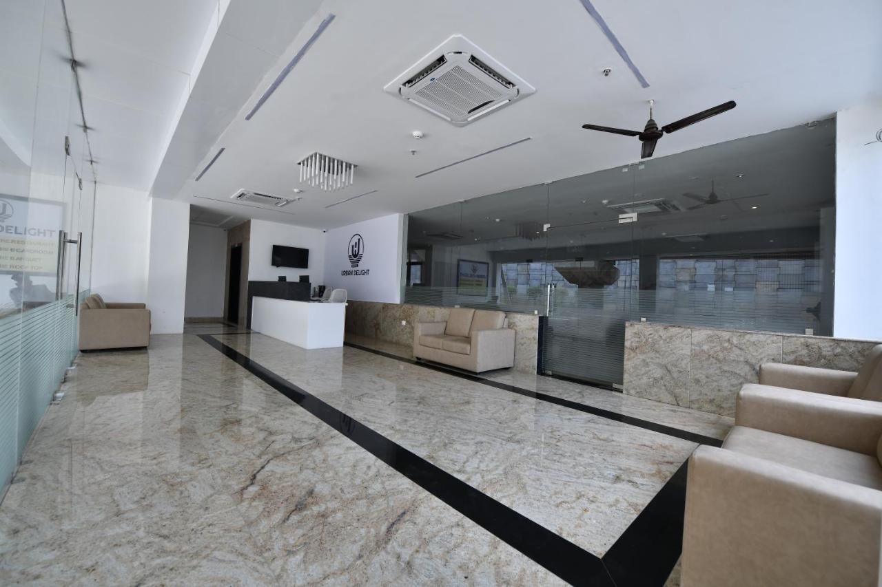 Hotel Urban Delight Managed By Cannychoice Vijayawāda Dış mekan fotoğraf