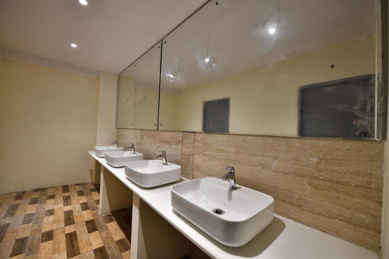 Hotel Urban Delight Managed By Cannychoice Vijayawāda Dış mekan fotoğraf